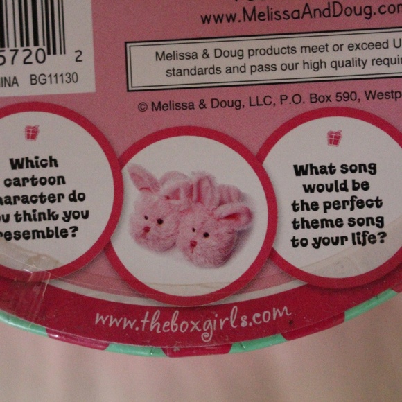 Melissa & Doug, The Game Slumber Party Box of Question LARGE Box - Picture 5 of 7